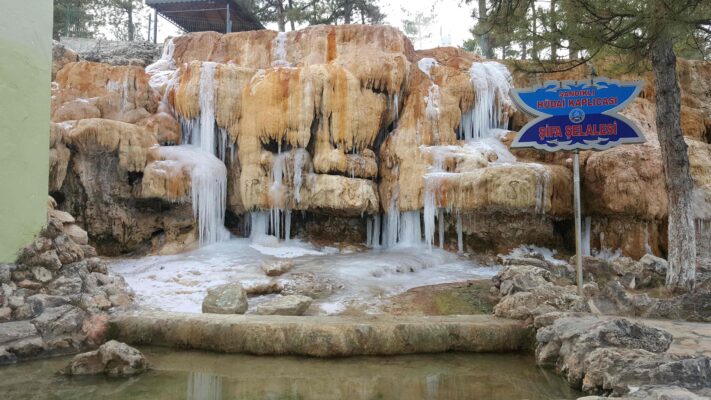 الحمامات المعدنية في تركيا - تورلاندس - turlands - تورلاندس للسياحة - السياحة في تركيا - الاماكن السياحية في تركيا (اماكن سياحية في تركيا) - المناطق السياحية في تركيا (مناطق سياحية في تركيا) - تركيا والسياحة - المدن السياحية في تركيا (مدن تركيا السياحية) - سياحة تركيا