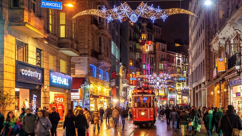 شارع الاستقلال